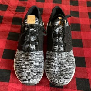 Men’s Black/White New Balance, size 10.5